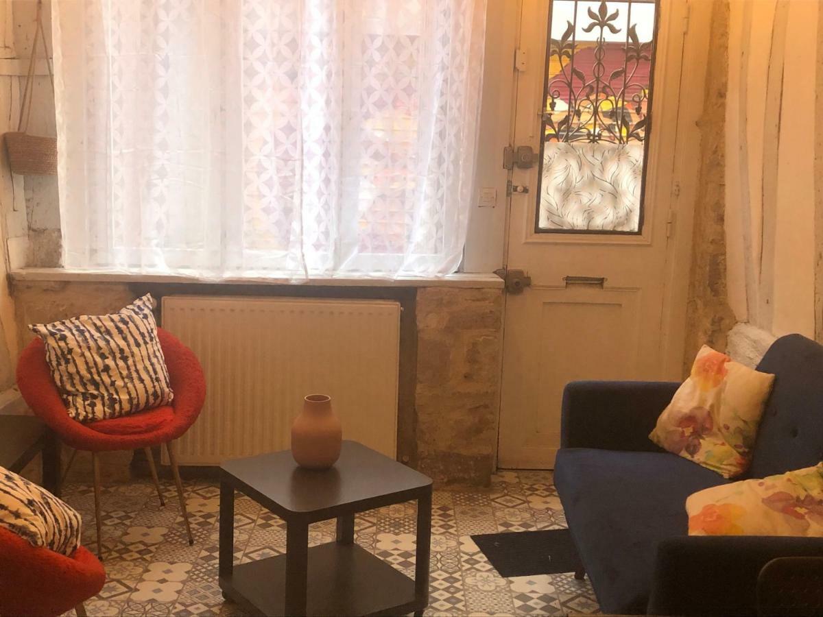 Lylylodge Rouen Bagian luar foto